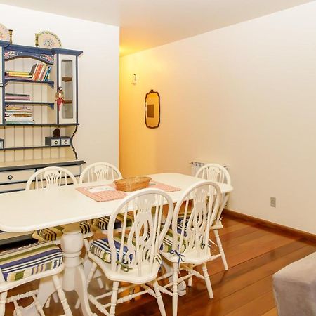 Apartamento Amplo E Aconchegante Na Av Das Hortencias No Centro De Gramado Ngoại thất bức ảnh