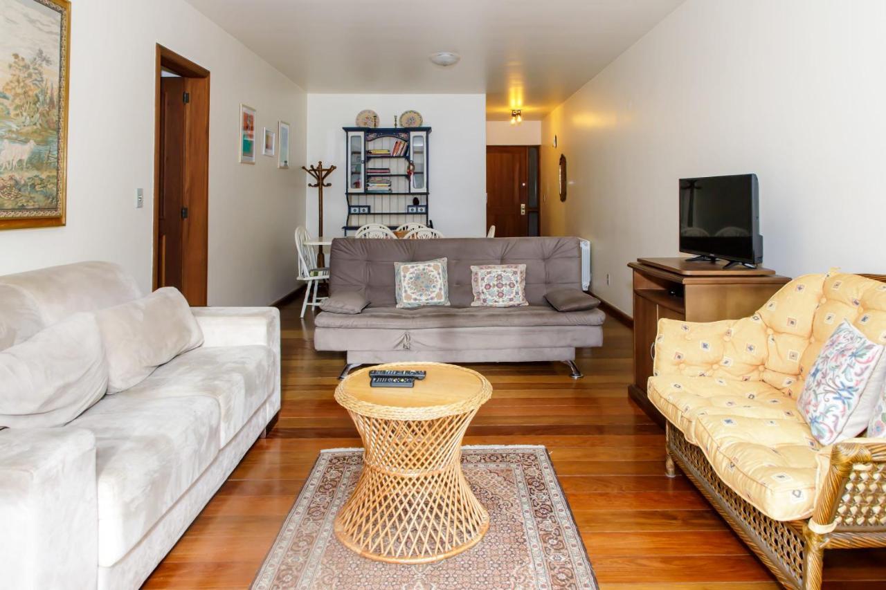 Apartamento Amplo E Aconchegante Na Av Das Hortencias No Centro De Gramado Ngoại thất bức ảnh