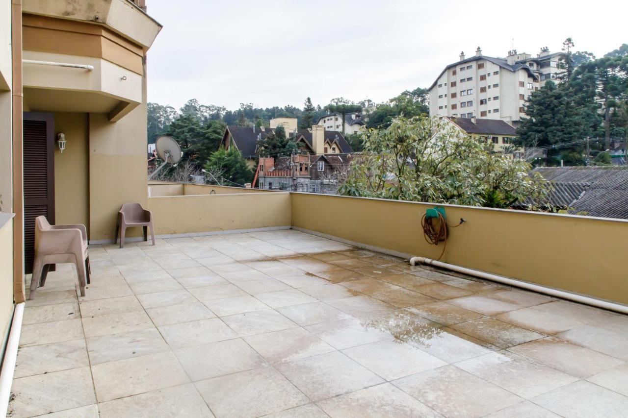Apartamento Amplo E Aconchegante Na Av Das Hortencias No Centro De Gramado Ngoại thất bức ảnh