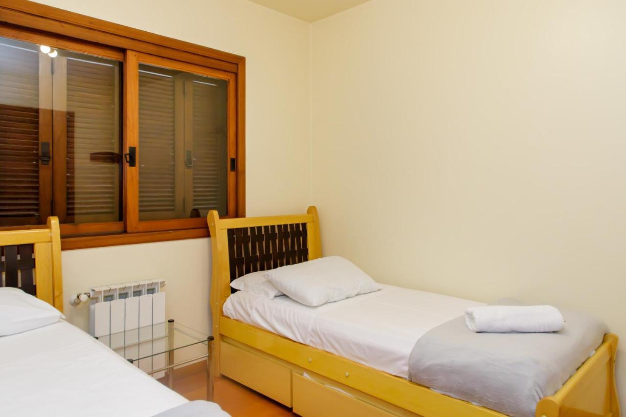Apartamento Amplo E Aconchegante Na Av Das Hortencias No Centro De Gramado Ngoại thất bức ảnh