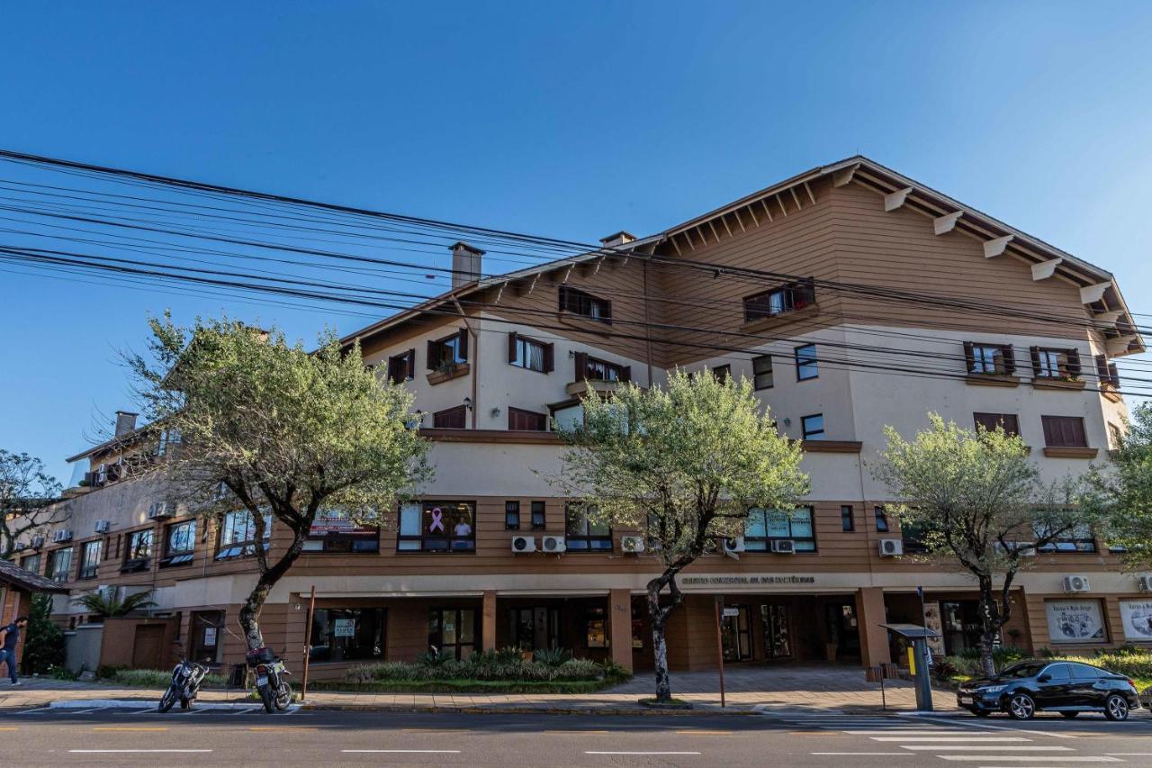 Apartamento Amplo E Aconchegante Na Av Das Hortencias No Centro De Gramado Ngoại thất bức ảnh